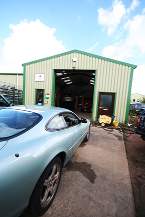 Devon Jaguar Servicing